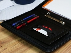 Aktówki samochodowe, Aktówki skórzane.