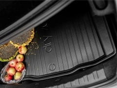 Maty samochodowe, Maty do bagażnika gumowe.