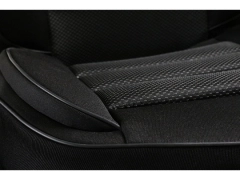 Maty samochodowe, Maty tłoczone materiałowe.