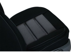 Maty samochodowe, Maty tłoczone materiałowe.