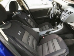 Maty samochodowe, Maty tłoczone materiałowe.