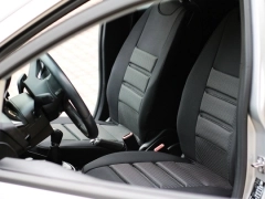 Maty samochodowe, Maty tłoczone materiałowe.