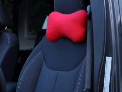 Poduszki samochodowe, Poduszki korygujące alkantara.