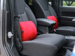 Poduszki samochodowe, Poduszki korygujące alkantara.