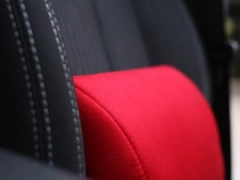 Poduszki samochodowe, Poduszki korygujące alkantara.