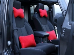 Poduszki samochodowe, Poduszki korygujące alkantara.