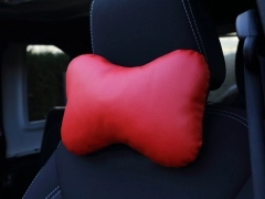 Poduszki samochodowe, Poduszki korygujące skórzane.