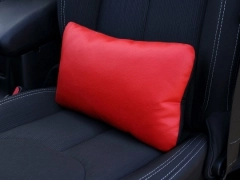 Poduszki samochodowe, Poduszki korygujące skórzane.