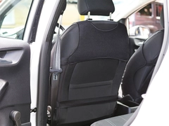 Maty samochodowe, Maty tłoczone materiałowe, skórzane.