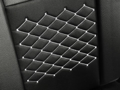 Maty samochodowe, Maty tłoczone skórzane, materiałowe.