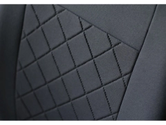 Pokrowce samochodowe do Jeep Grand Cherokee IV WK2 (2010-2016). Pokrowce miarowe materiałowe w kolorze popielaty, pasują do Jeep Grand Cherokee IV WK2 (2010-2016).