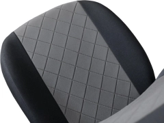 Pokrowce samochodowe do Toyota Corolla Cross Hybrid (2022-...). Pokrowce miarowe materiałowe pasują do Toyota Corolla Cross Hybrid (2022-...).