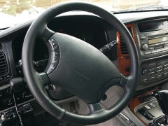 Pokrowce samochodowe, Pokrowce na kierownice skórzane.