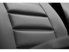 Maty samochodowe, Maty tłoczone skórzane w kolorze szary,.