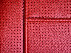 Pokrowce samochodowe do Ford C-Max II FL (2015-2019). Pokrowce miarowe skórzane w kolorze czerwony, pasują do Ford C-Max II FL (2015-2019).