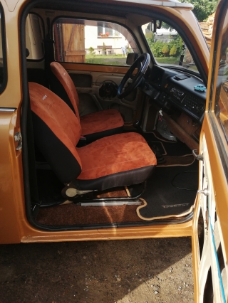 Pokrowce samochodowe Trabant