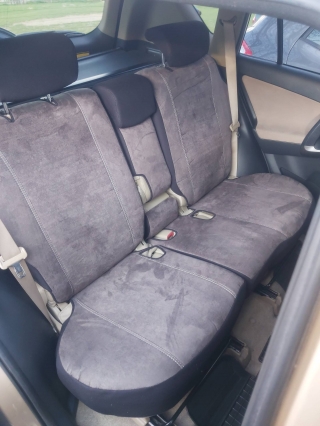 Pokrowce samochodowe Toyota RAV4 IV
